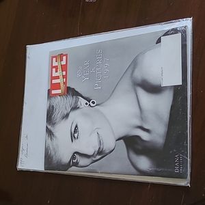 Life magazine and Royal mug